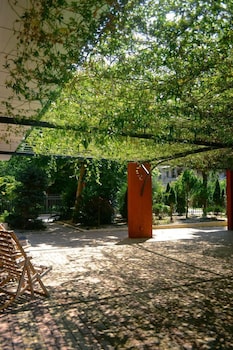 rosa hotel gonio