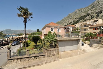 apartments marilu