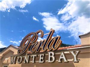 montebay perla