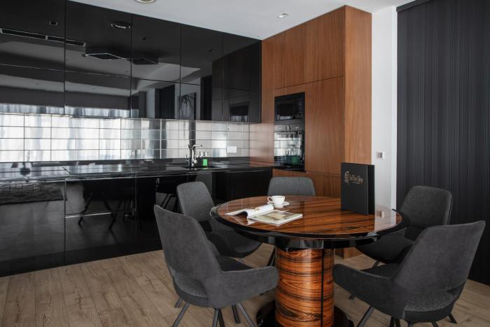 in the sky sky tower apartments