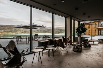 lake hill resort and spa