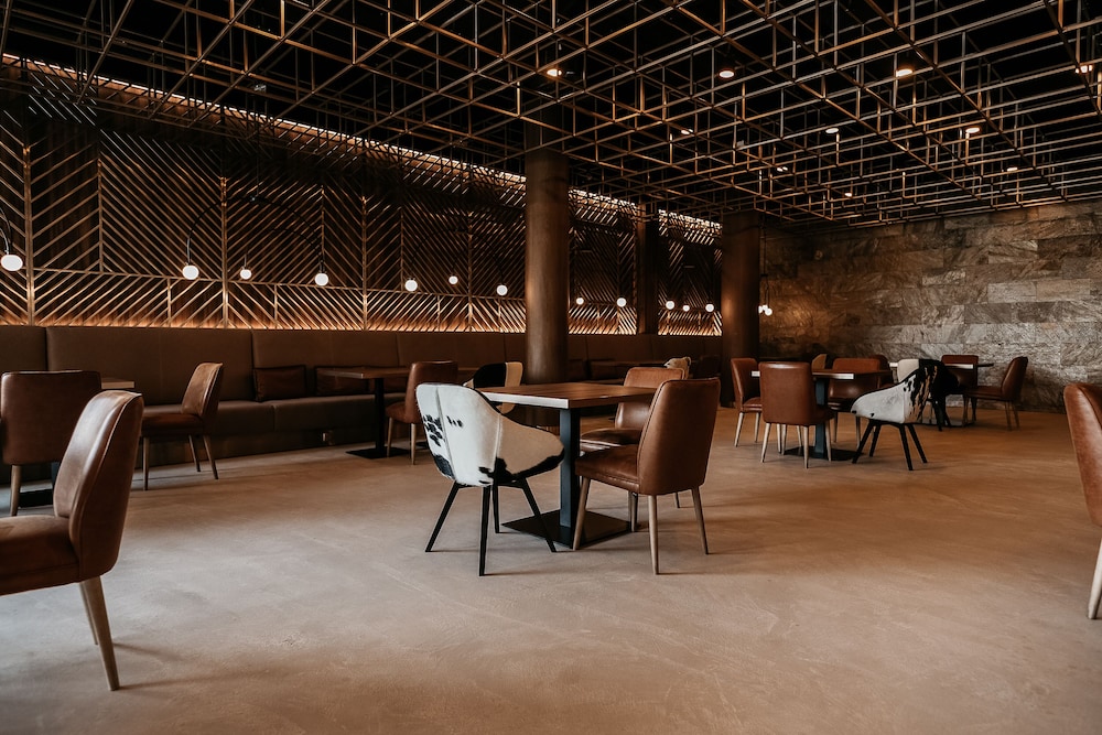 lake hill resort and spa