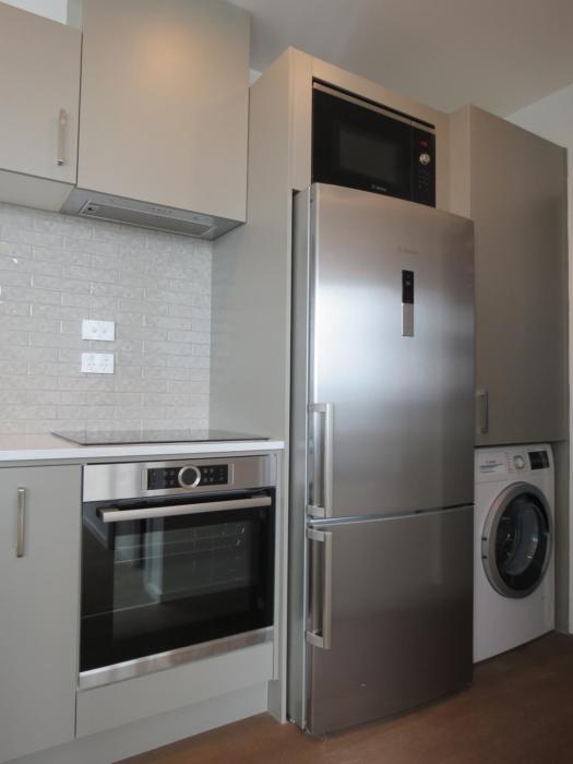 ramada suites victoria street west