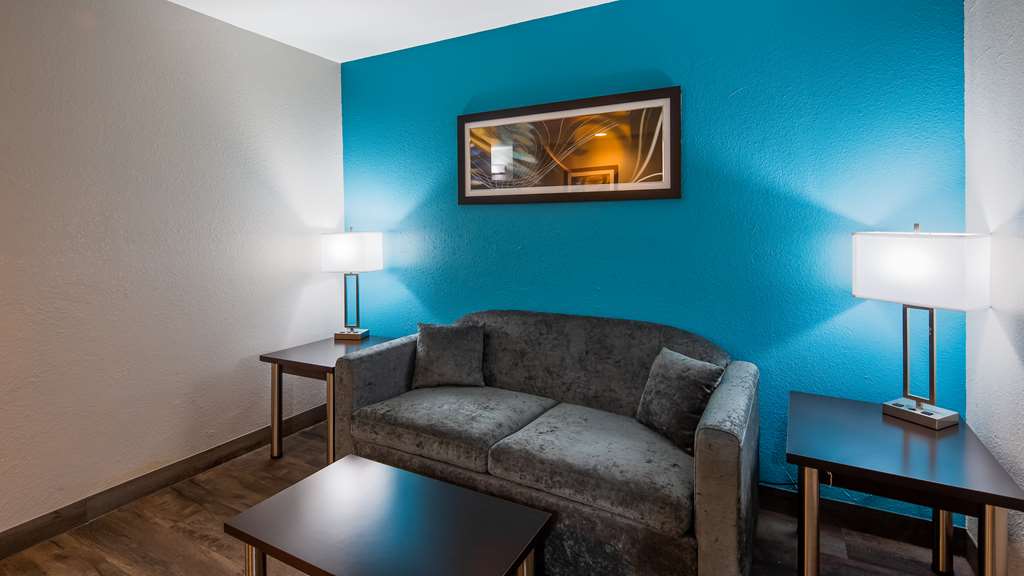 best western carlton suites