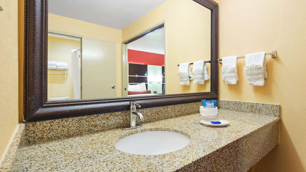 best western carlton suites