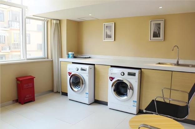 city comfort inn wuhan julong avenue metro station