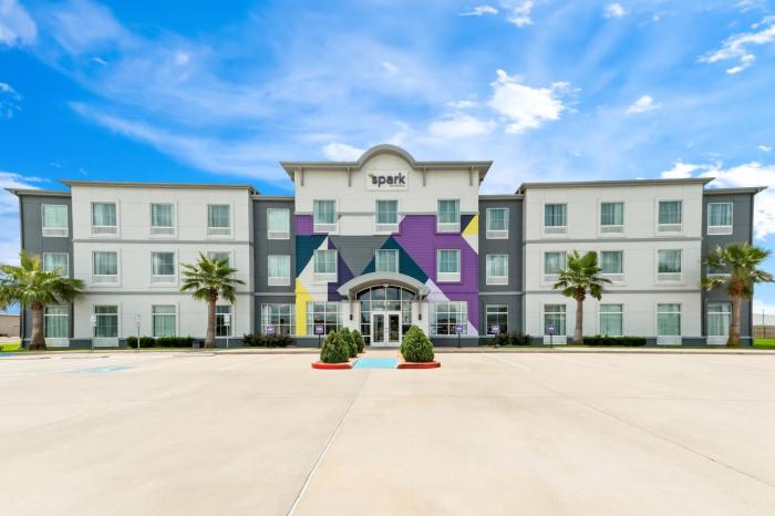 spark by hilton victoria