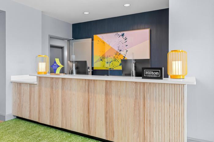 spark by hilton victoria
