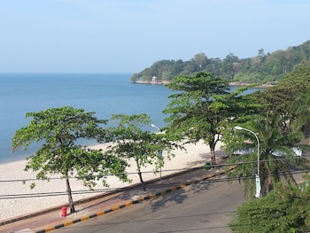 bird of paradise bungalows