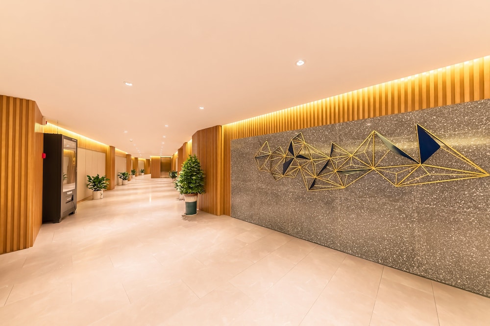 holiday inn express yichang riverside an ihg hotel