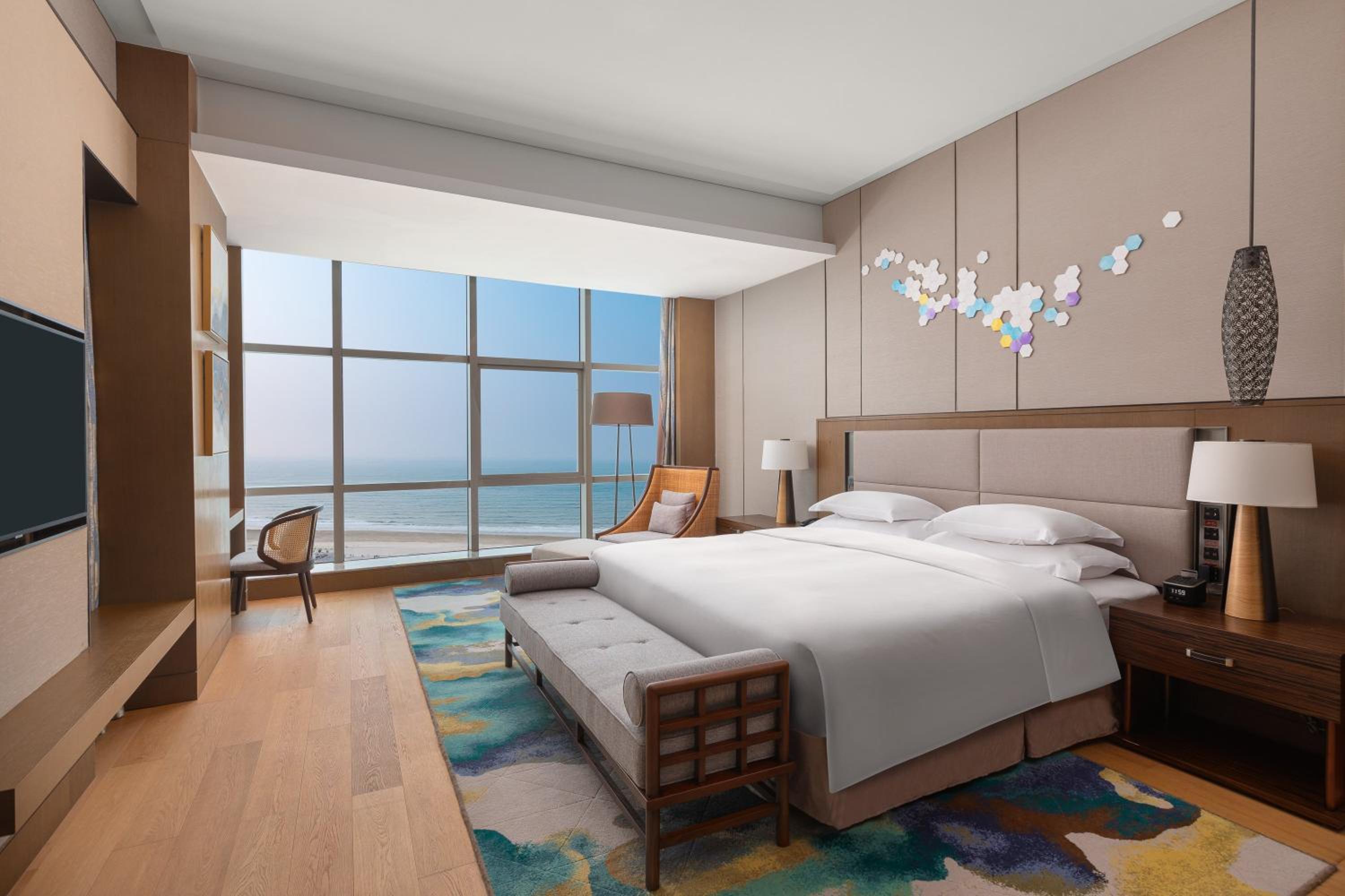 crowne plaza beihai silver beach an ihg hotel