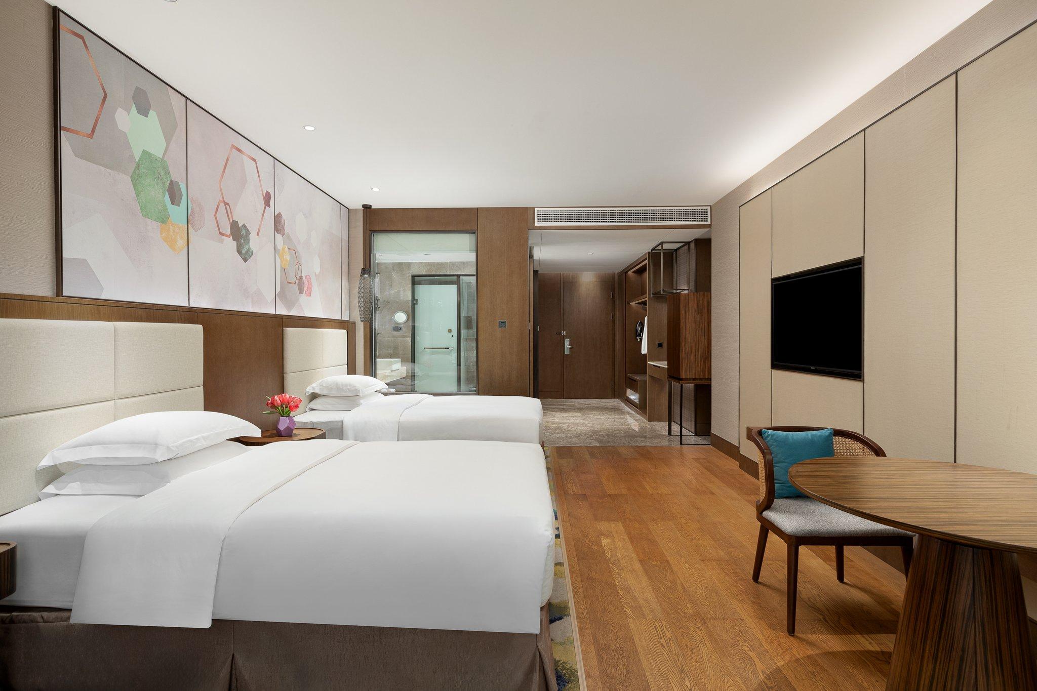 crowne plaza beihai silver beach an ihg hotel