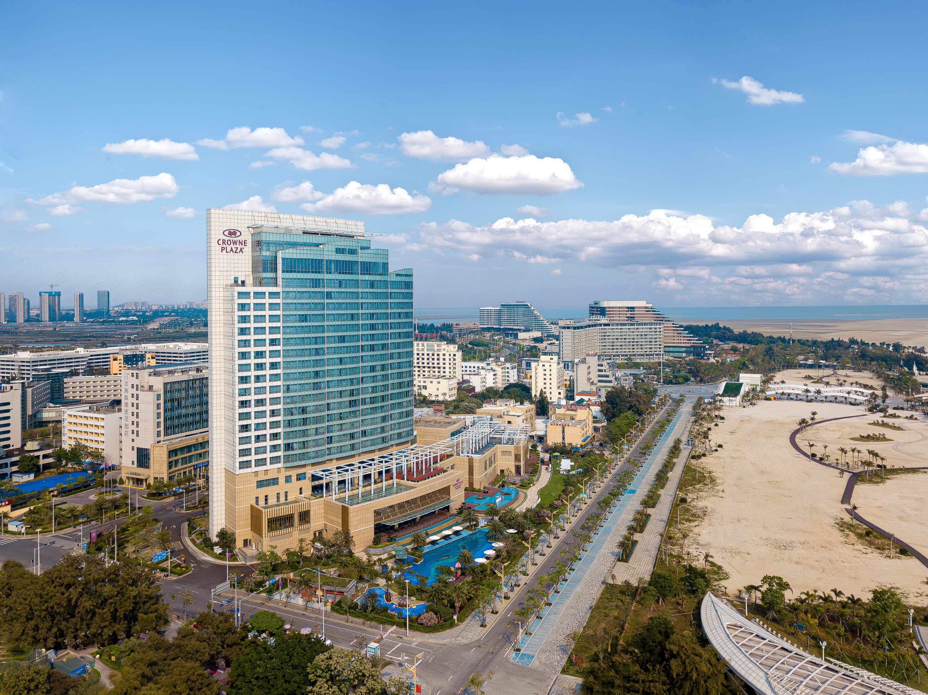 crowne plaza beihai silver beach an ihg hotel