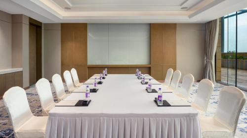 crowne plaza beihai silver beach an ihg hotel