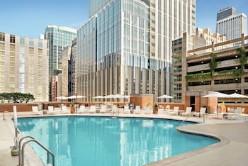 hilton grand vacations club chicago magnificent mile
