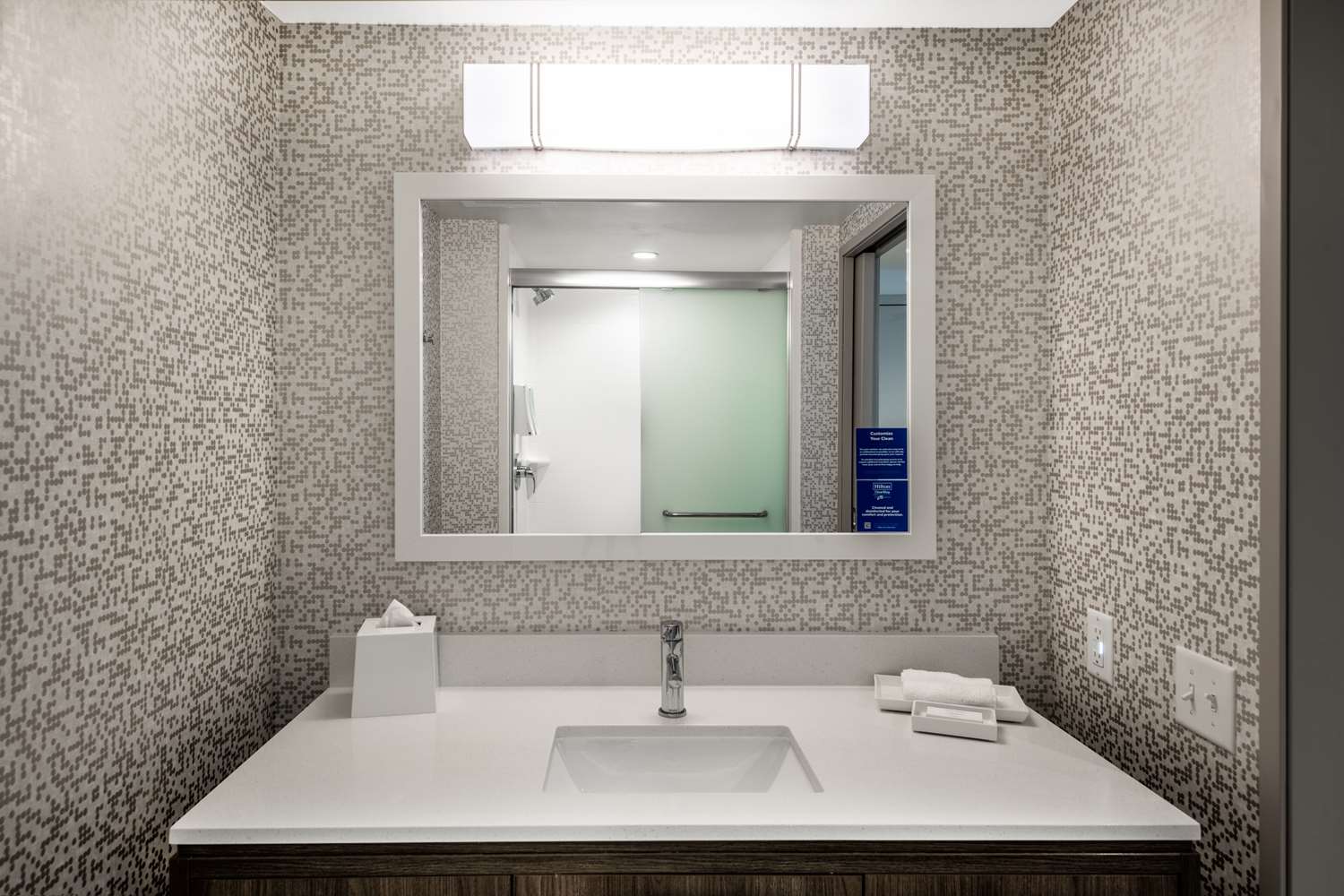 home2 suites by hilton phoenix airport north az