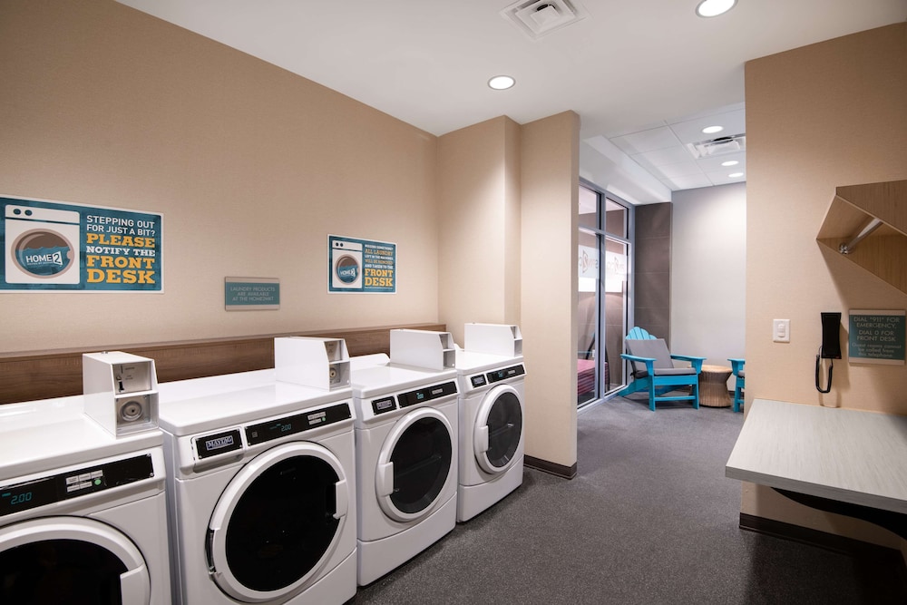 home2 suites by hilton phoenix airport north az