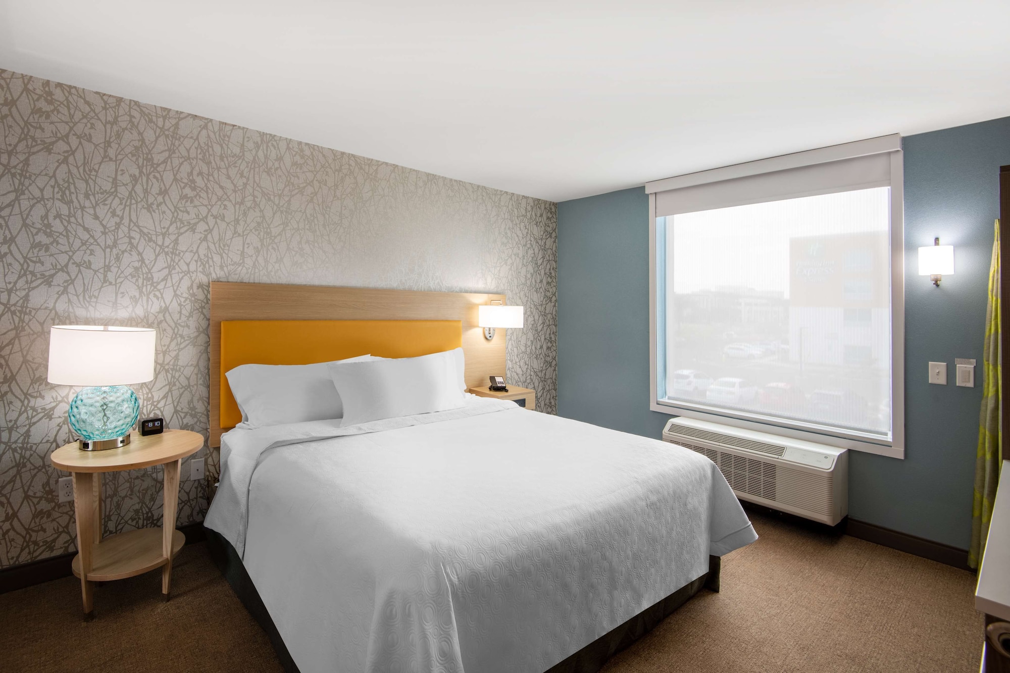 home2 suites by hilton phoenix airport north az