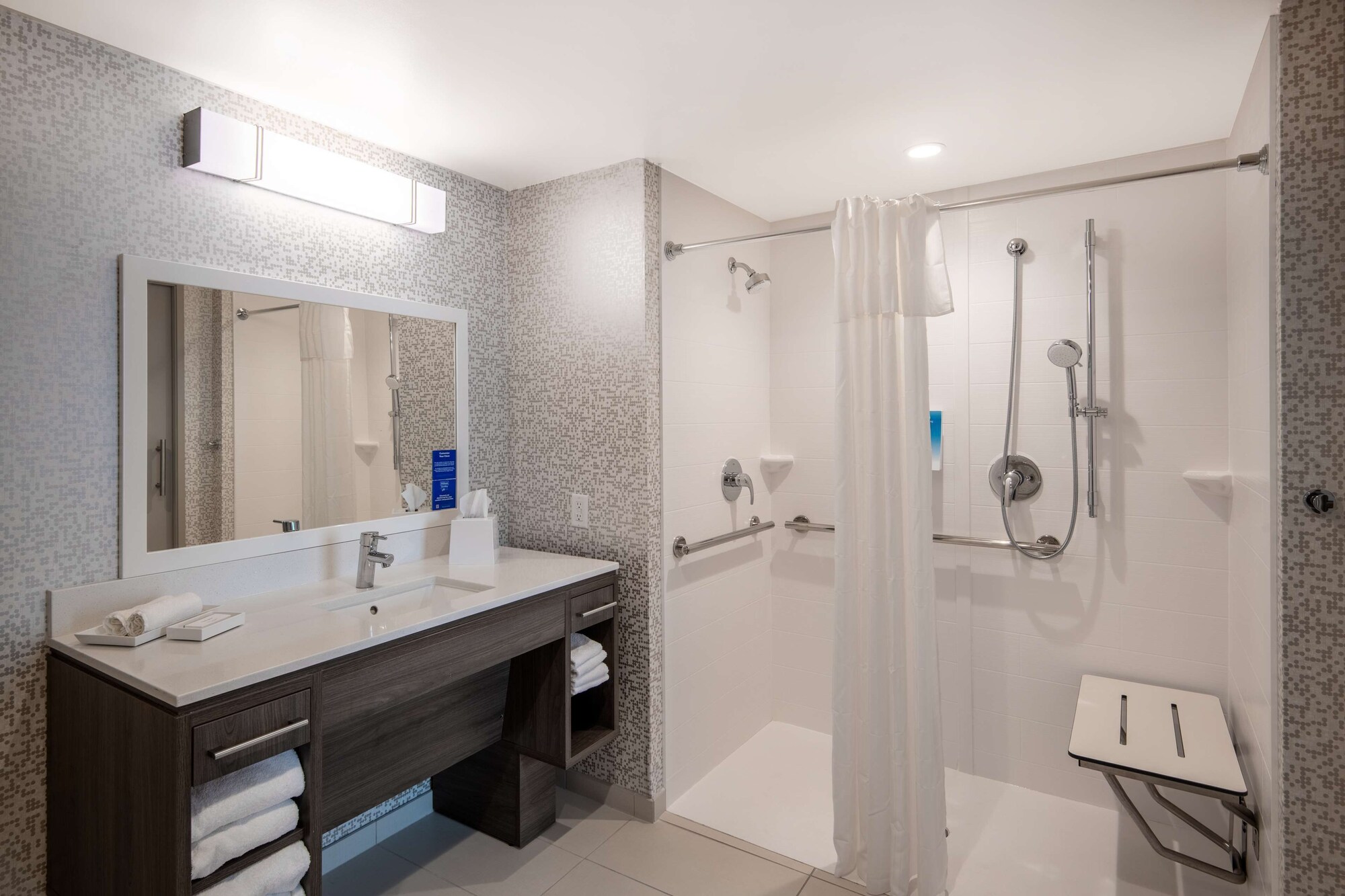 home2 suites by hilton phoenix airport north az