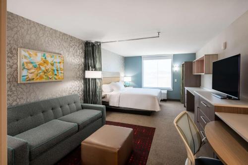 home2 suites by hilton phoenix airport north az