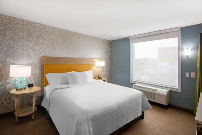 home2 suites by hilton phoenix airport north az