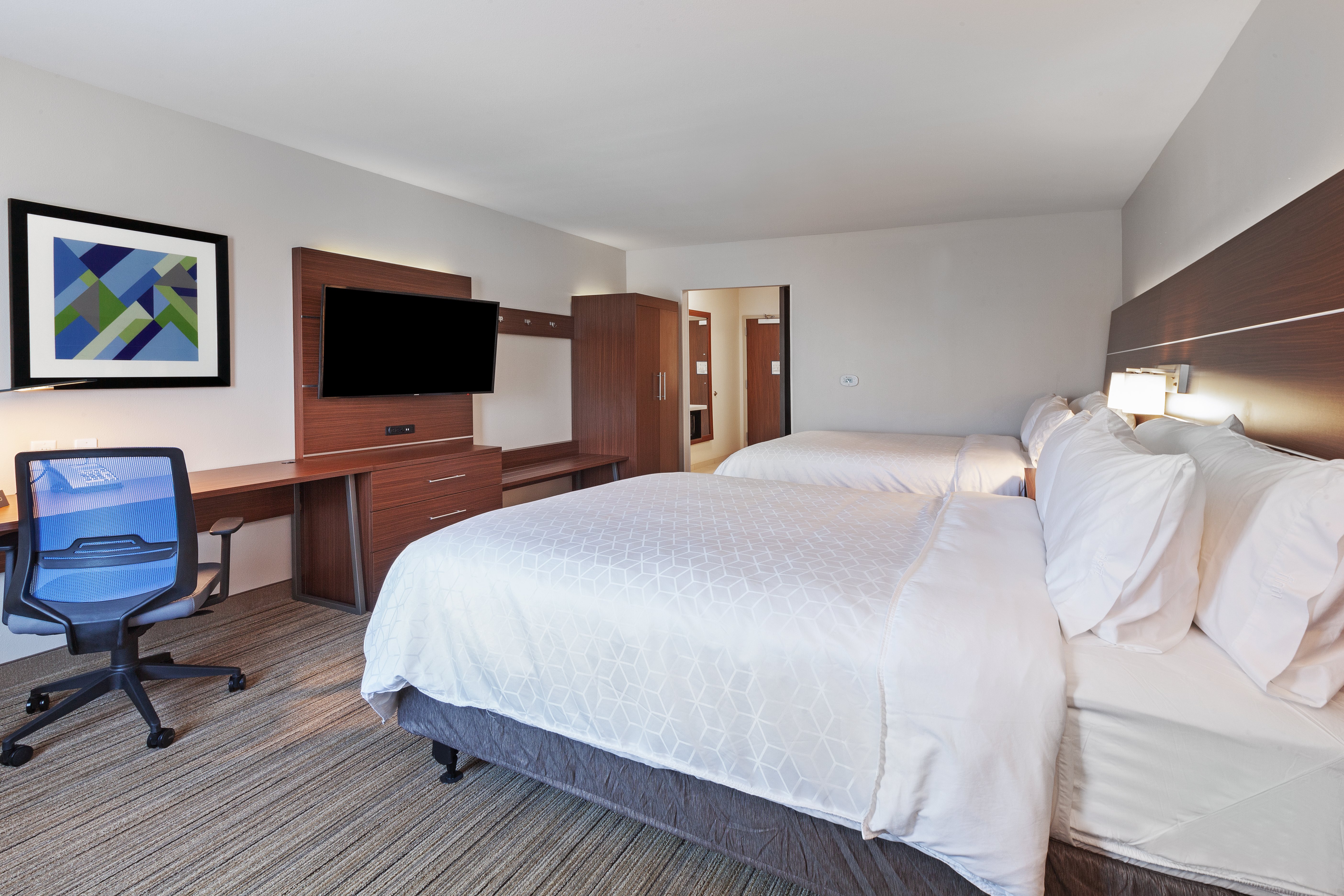 hol inn exp and suites tulsa northeast owasso