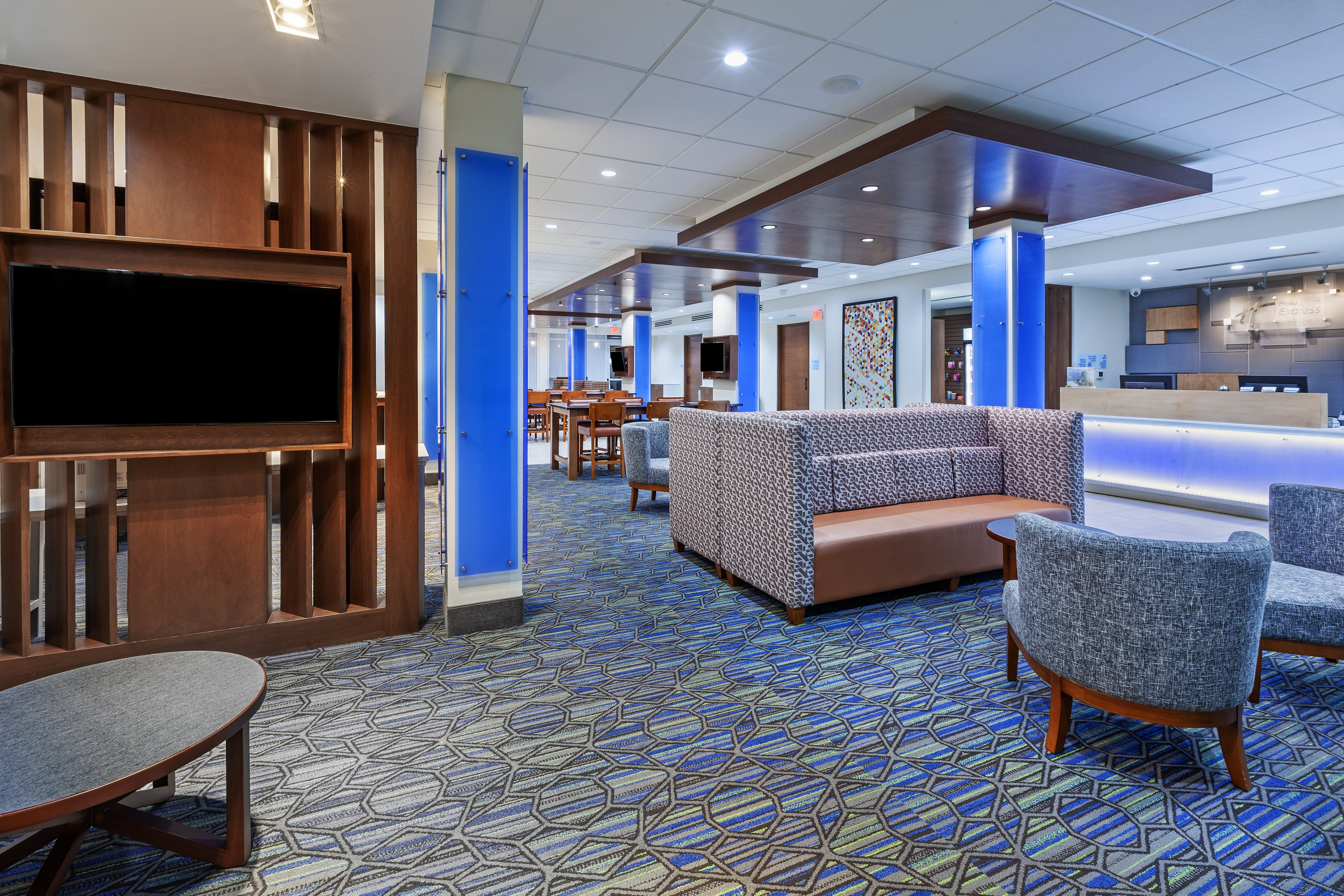 hol inn exp and suites tulsa northeast owasso