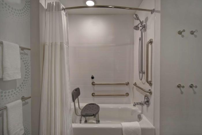 tru by hilton denver south park meadows