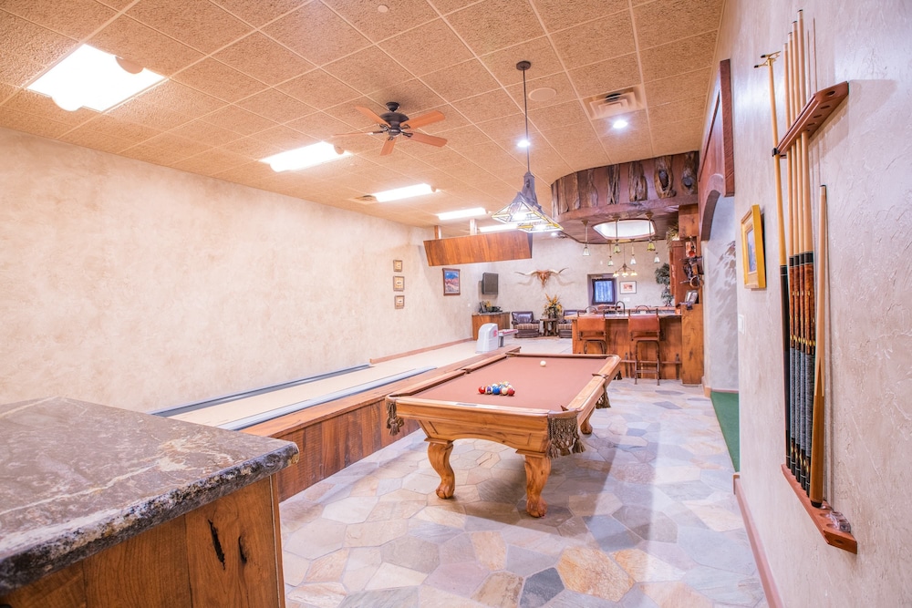 cougar ridge resort llc