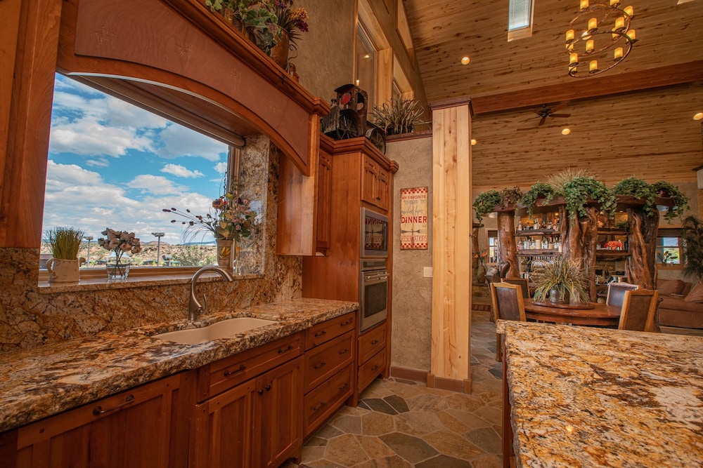 cougar ridge resort llc