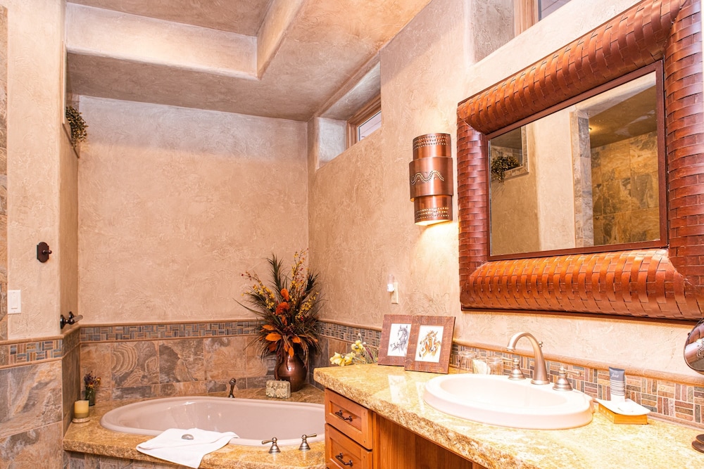 cougar ridge resort llc