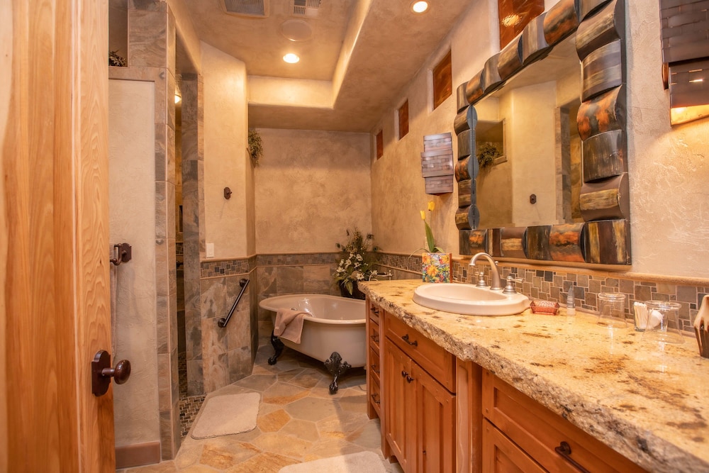 cougar ridge resort llc