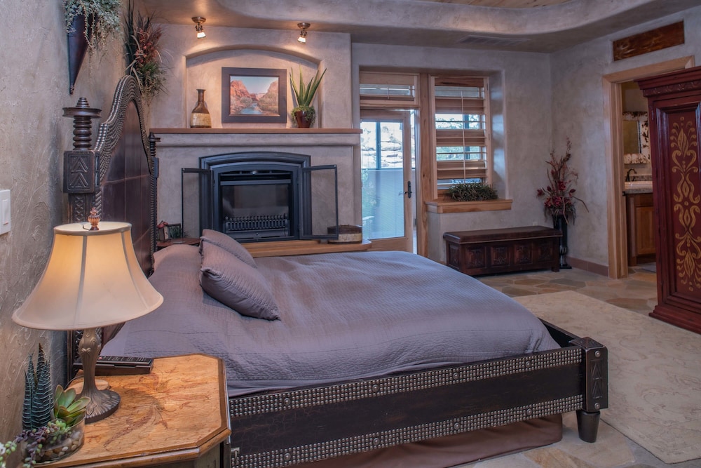 cougar ridge resort llc