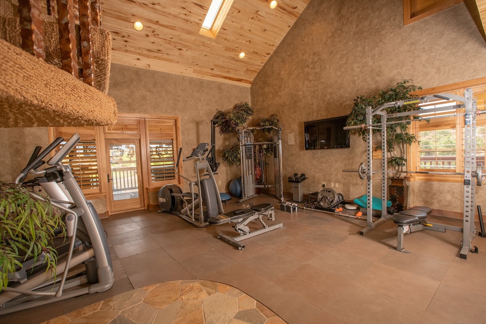 cougar ridge resort llc