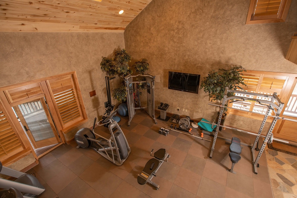 cougar ridge resort llc