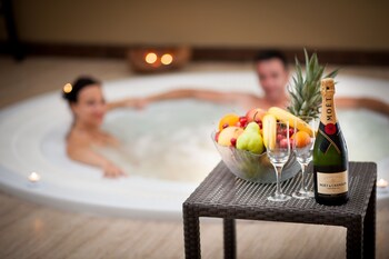 lighthouse golf and spa hotel