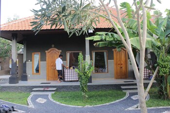 Kubu Padi Wooden House,Gerokgak>>Bali,3 star