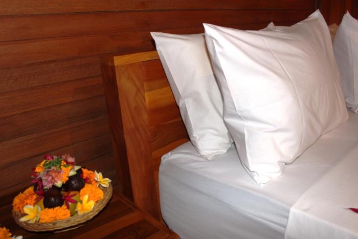 kubu padi wooden house