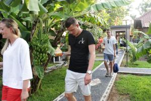 kubu padi wooden house