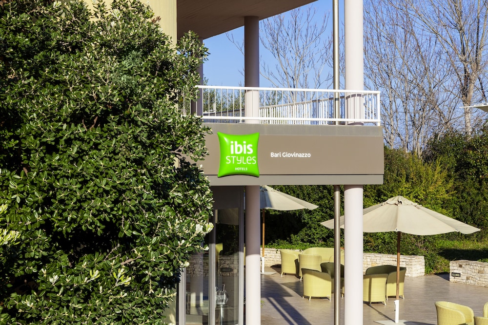 ibis styles bari giovinazzo