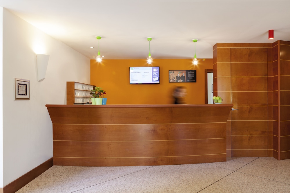 ibis styles bari giovinazzo