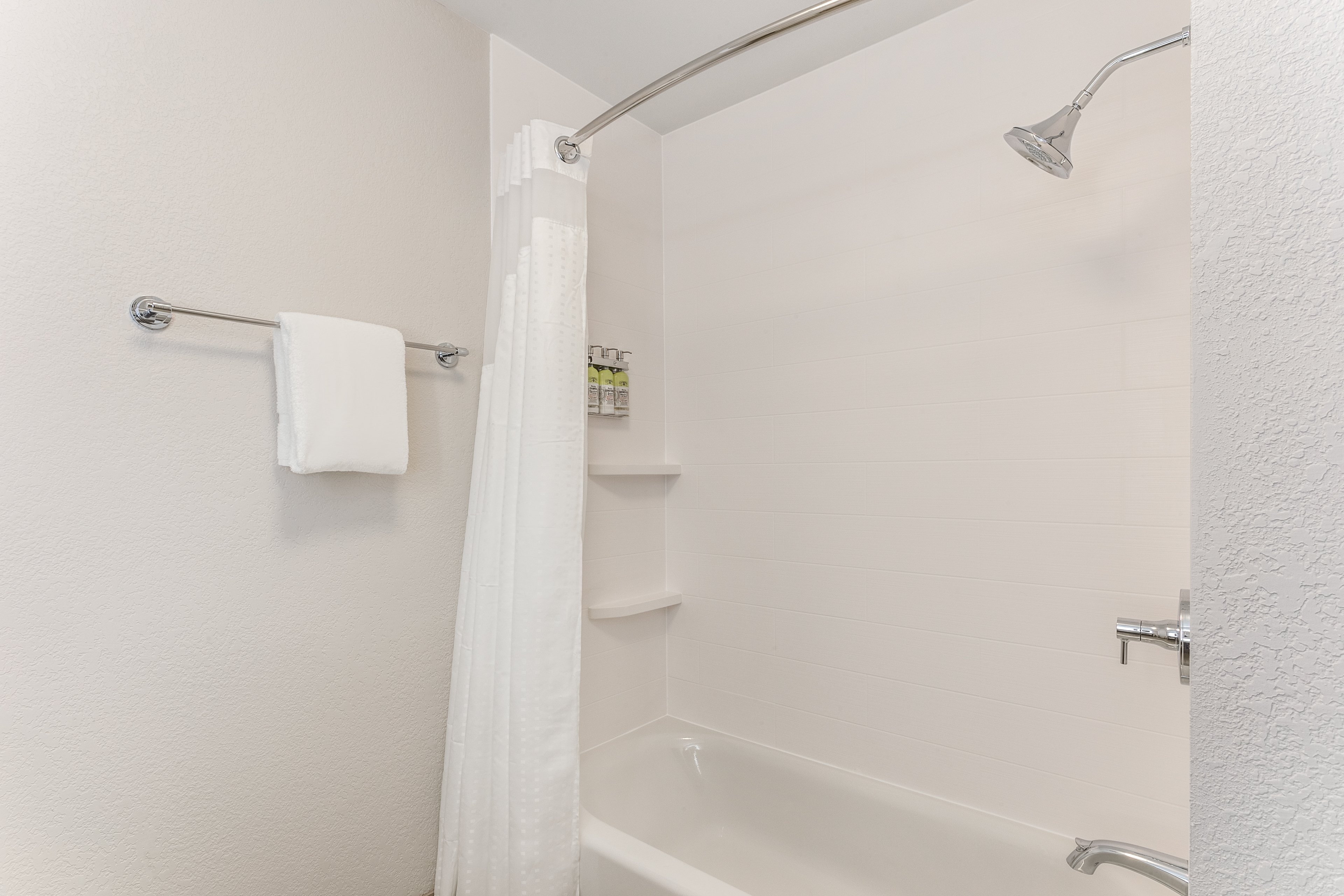holiday inn express and suites florence cincinnati airport an ihg hotel
