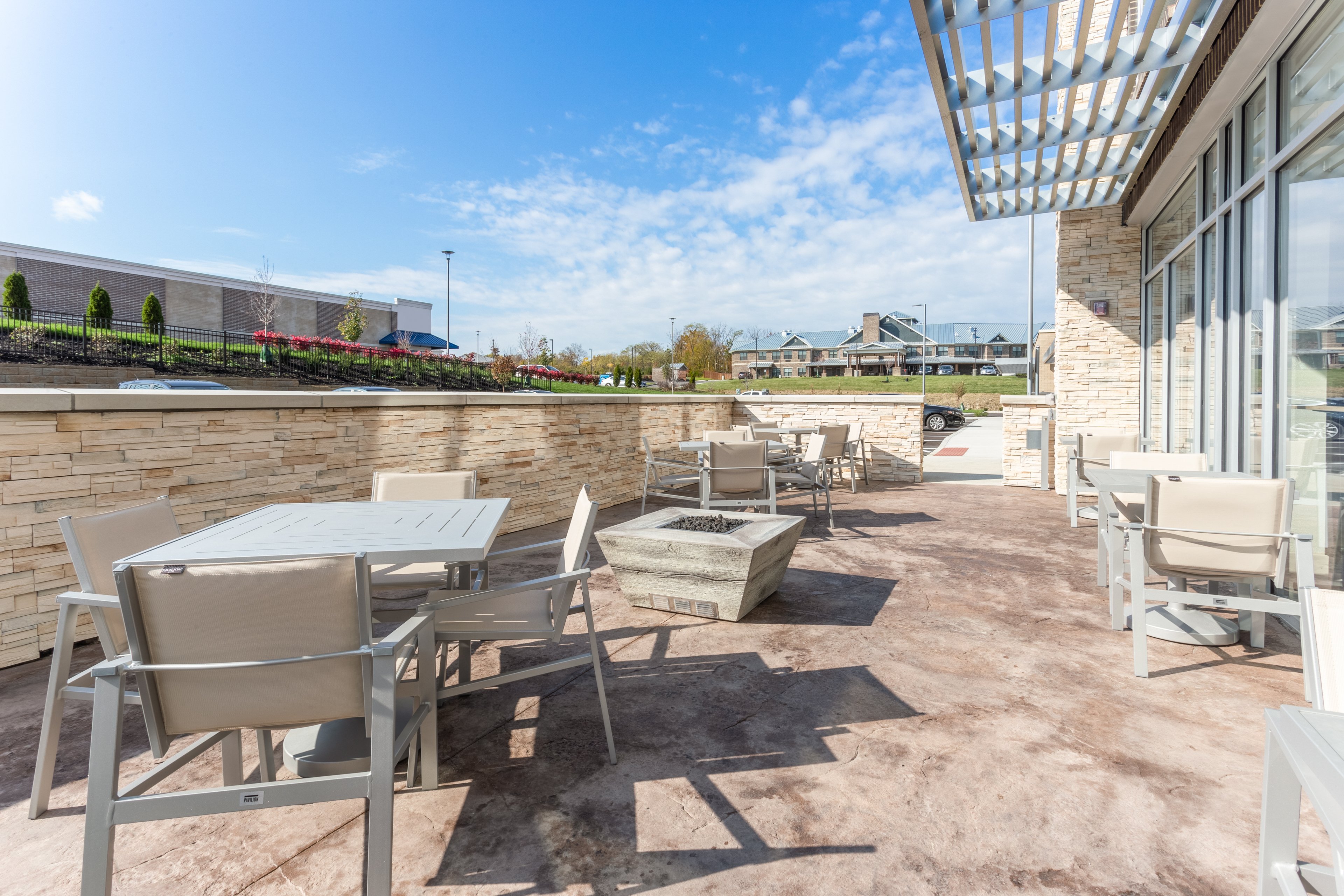 holiday inn express and suites florence cincinnati airport an ihg hotel
