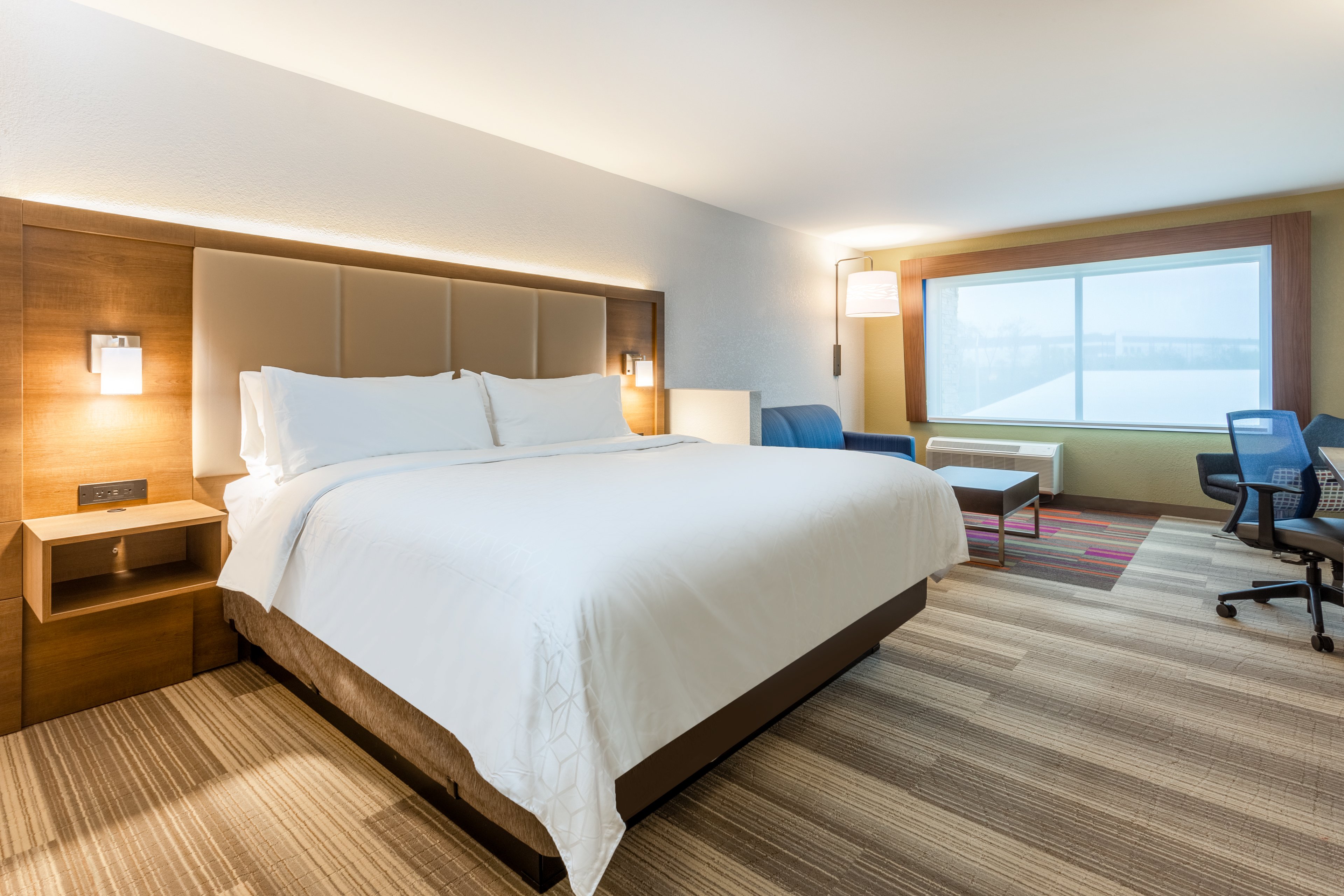holiday inn express and suites florence cincinnati airport an ihg hotel