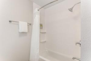holiday inn express and suites florence cincinnati airport an ihg hotel