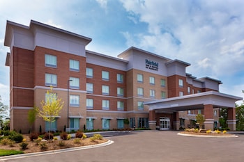 fairfield inn and suites by marriott charlotte pineville
