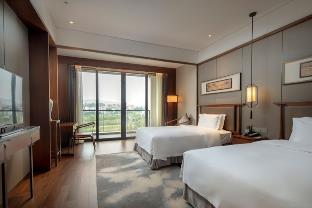 grand skylight international hotel pingshan
