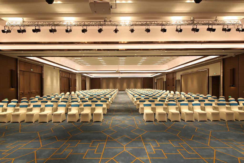 grand skylight international hotel pingshan