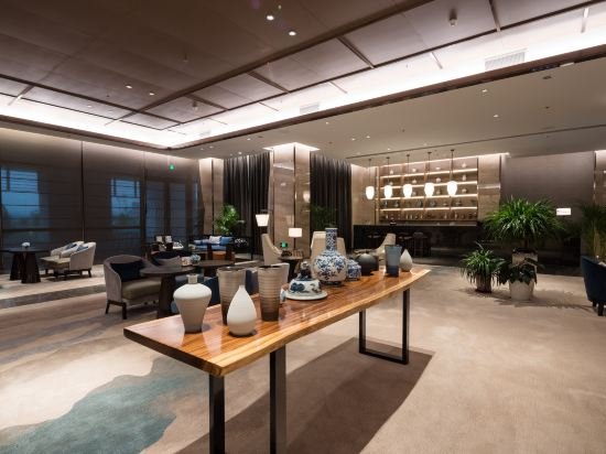 grand skylight international hotel pingshan