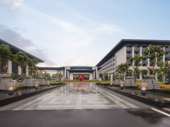 grand skylight international hotel pingshan